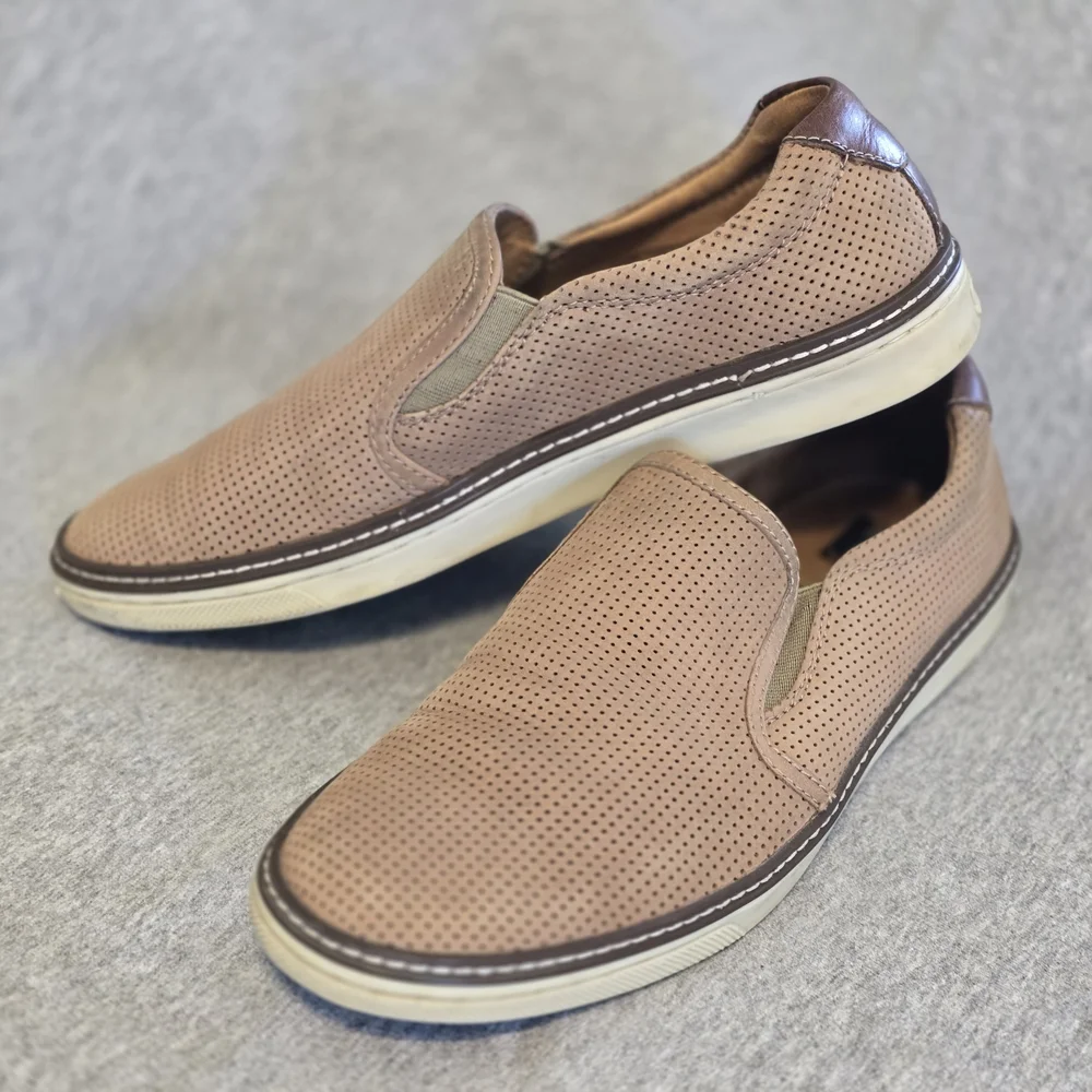 Johnston & Murphy McGuffey Perforated Slip-Ons mens size 8